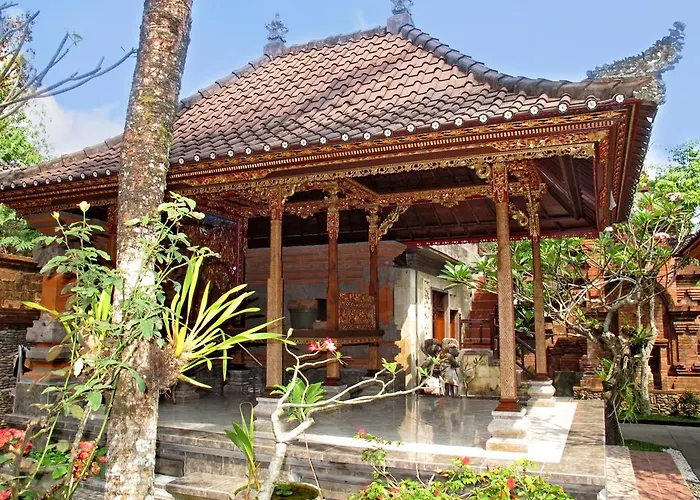 Surya Bagus Homestay Hotel *